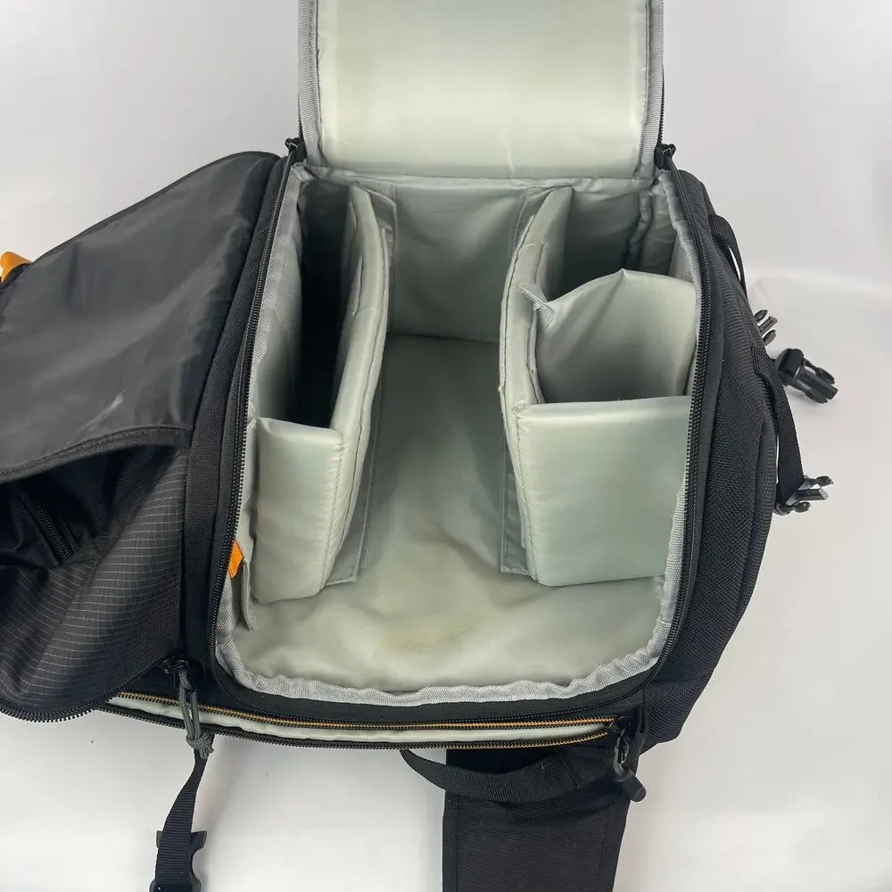 Lowepro Fastpack 250 Camera Backpack - DLSR and Laptop - All Weather